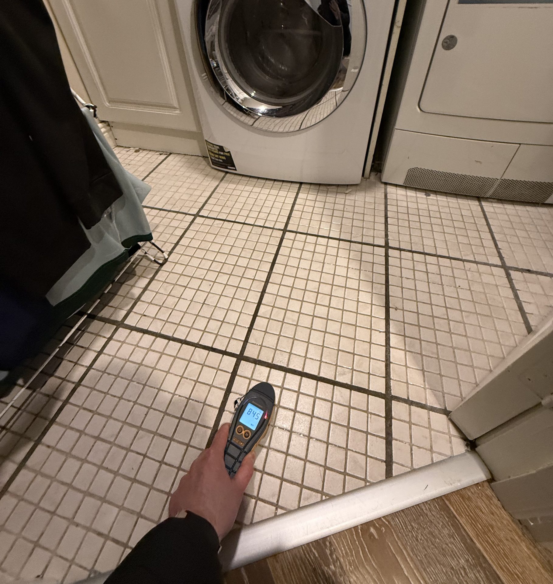 Detailed moisture survey for a leaking pipe under kitchen tiles in Celbridge and Leixlip, Kildare.